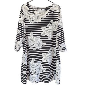 EUC Lands’ End Black White Striped Floral Stretch Dress Size 3X
